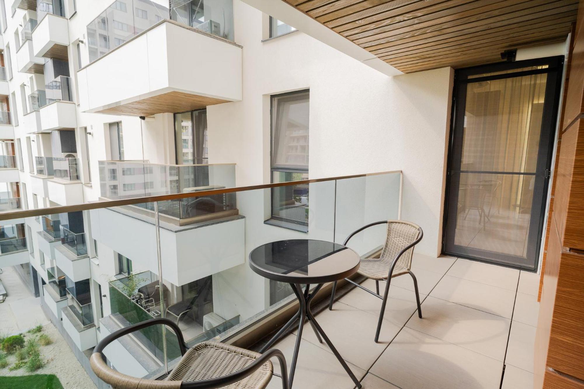 Amazing View Apartments - Iuliu Maniu & Politehnica Park Bucarest Exterior foto